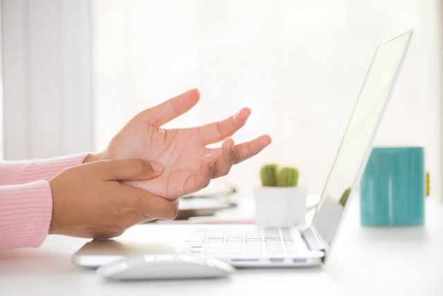 Carpal tunnel syndrome treatment